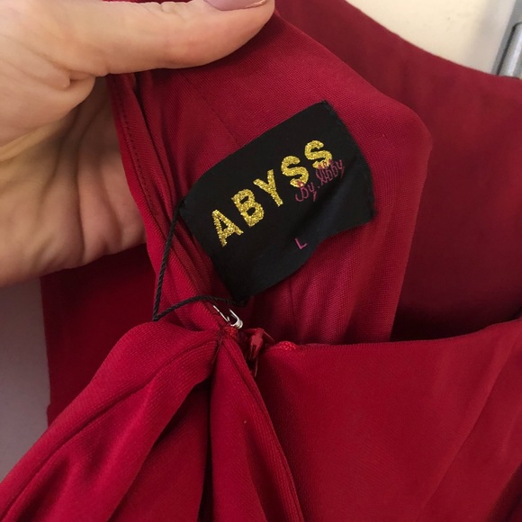 Abyss by Abby ‘Devi’ Gown - NWT - Picture 6 of 8